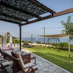 Σπίτι διακοπών Orianthi's Beachfront