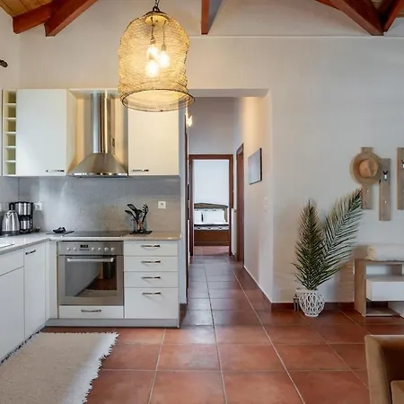 Orianthi's Beachfront Tatil Evi Skala (Kefalonia)