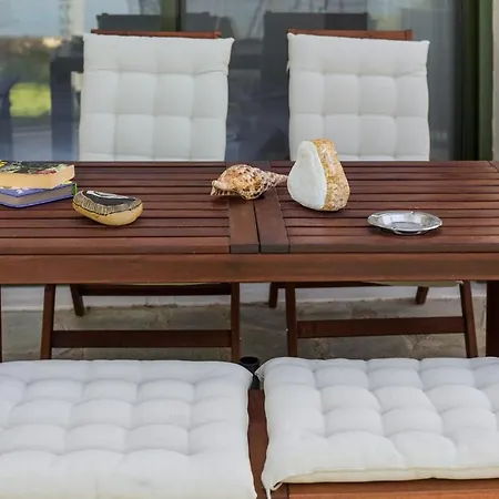 Tatil Evi Orianthi's Beachfront Skala (Kefalonia)