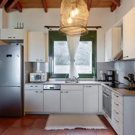 Orianthi's Beachfront