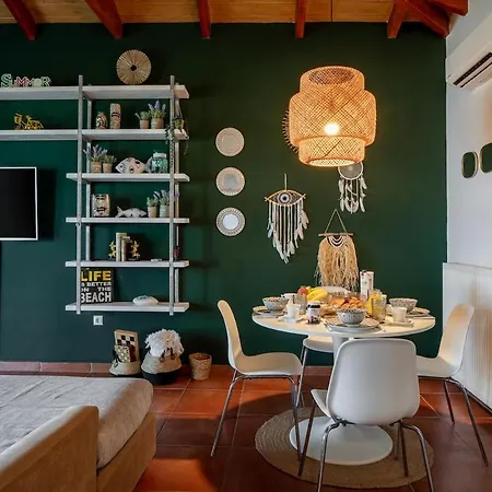 Orianthi's Beachfront Tatil Evi *