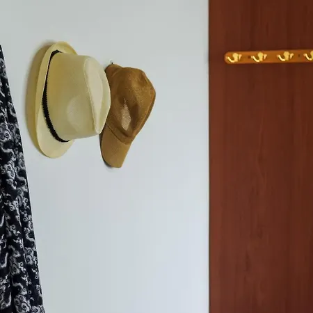 Feriehus Orianthi's Beachfront